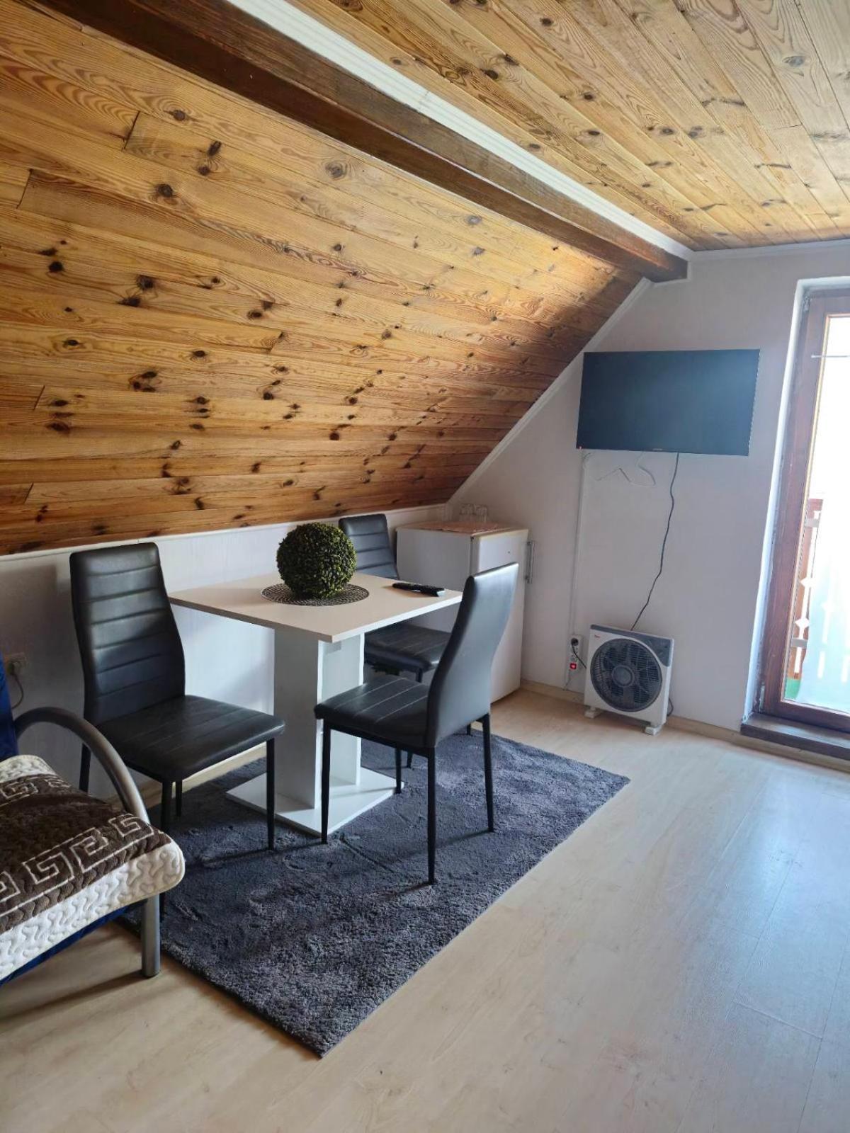 Kometer Soba Daire Bovec Dış mekan fotoğraf